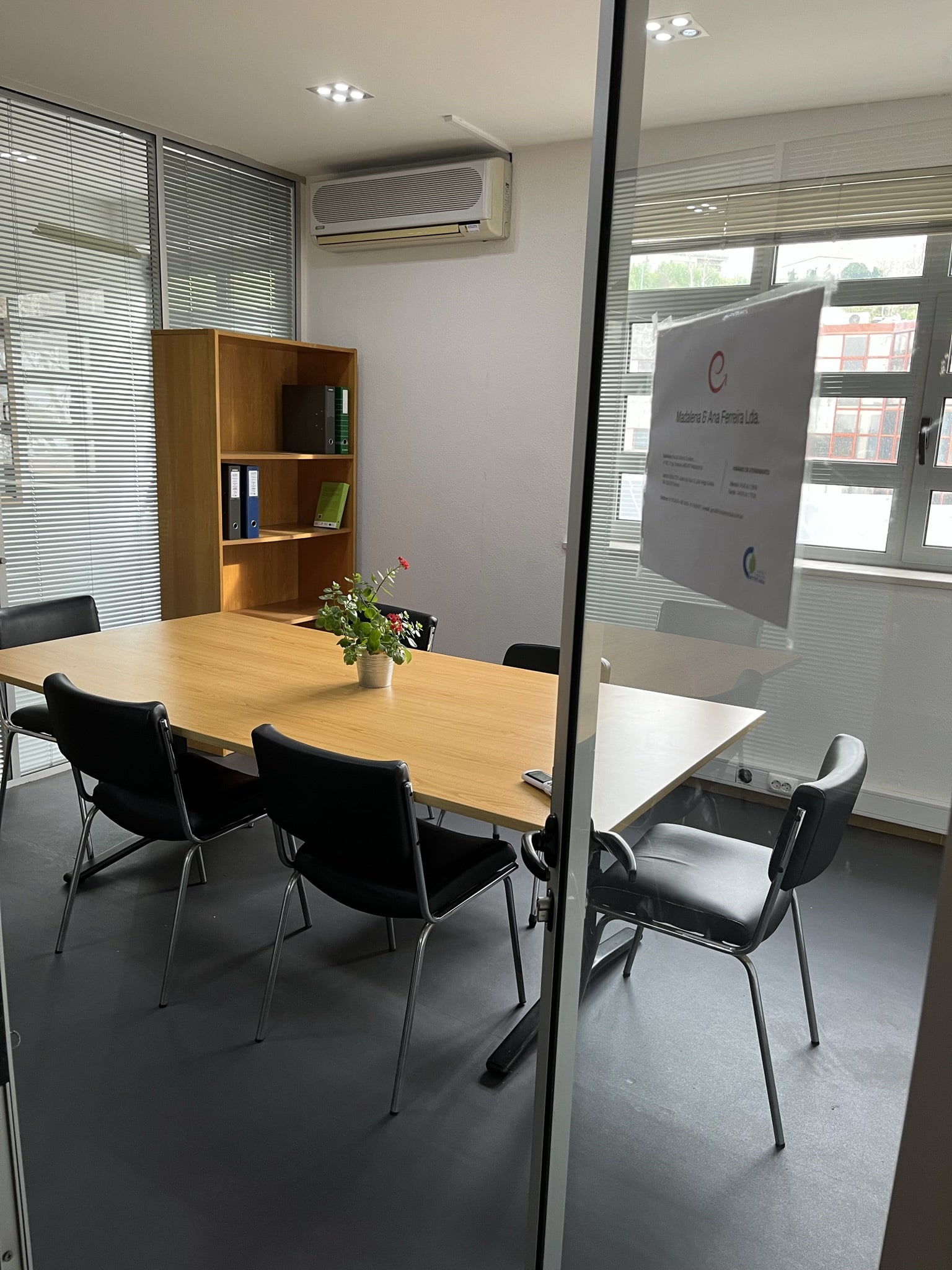 Sala de Reuniões Madalena & Ana Ferreira, LDA Formação e consultoria